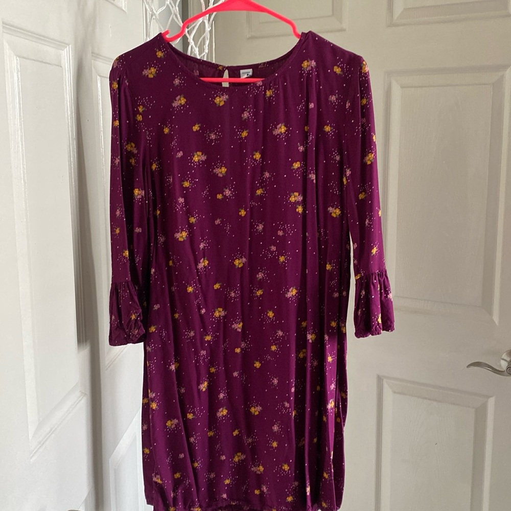 Pretty floral shift dress